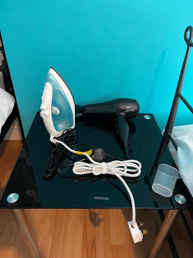 2 Bedroom Apartment, 5 Minutes From City Centre ニューカッスル・アポン・タイン エクステリア 写真